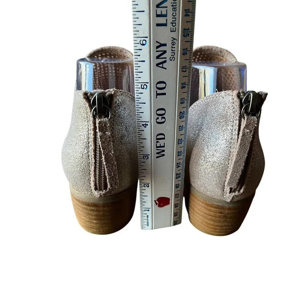 Sofft Booties Size 6 Beige Perforated Back Zip Comfort Festival Boho Concert